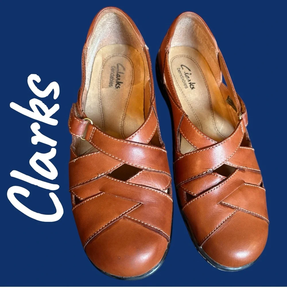 Clarks Bendables Tan Leather Flats criss-cross Mary Jane flats. Size 8.5. EUC!